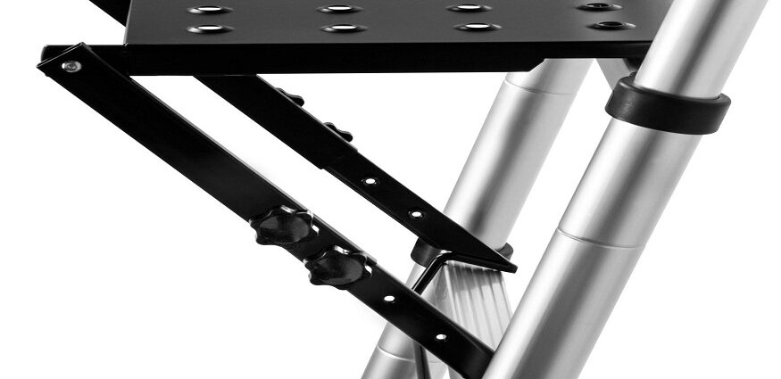 Heavy duty platform ladders